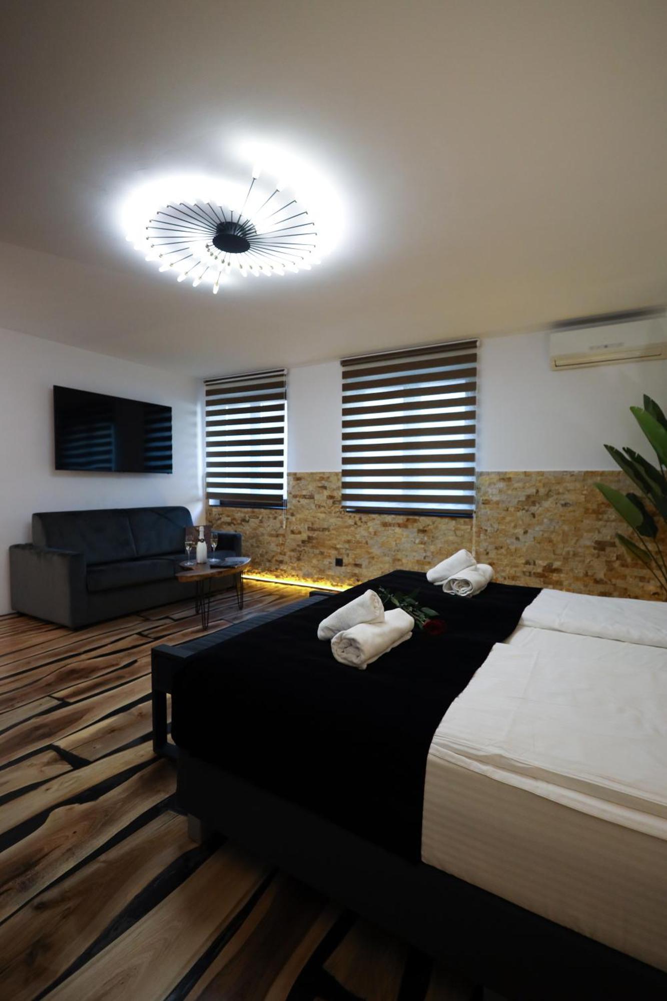 Apartament Demiani House